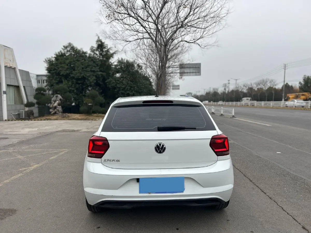 2023 Volkswagen Polo 1.5L 110HP L4 6AT,autocango,china used car exporter,china ev exporter,chinese used car exporter,chinese used ev exporter