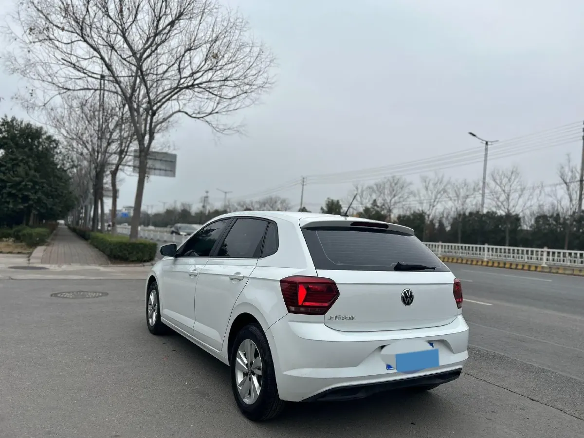 2023 Volkswagen Polo 1.5L 110HP L4 6AT,autocango,china used car exporter,china ev exporter,chinese used car exporter,chinese used ev exporter