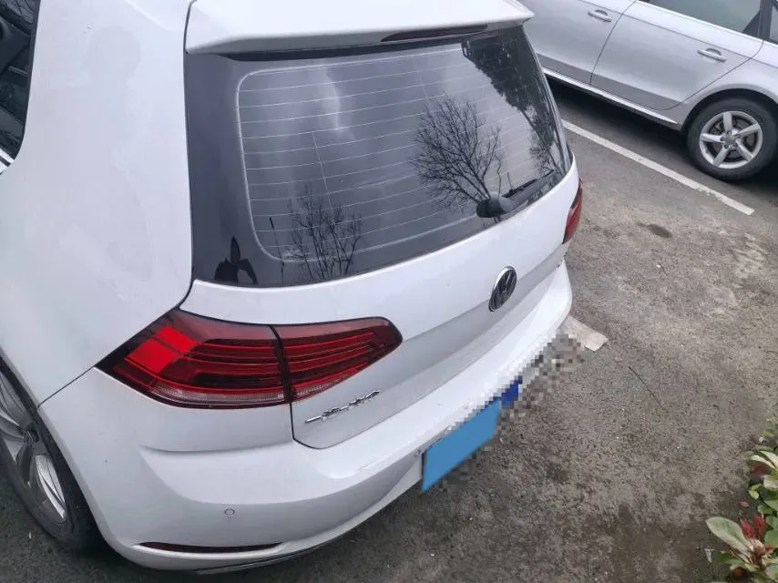 2018 Volkswagen Golf 1.6L 110HP L4 6AT,autocango,china used car exporter,china ev exporter,chinese used car exporter,chinese used ev exporter