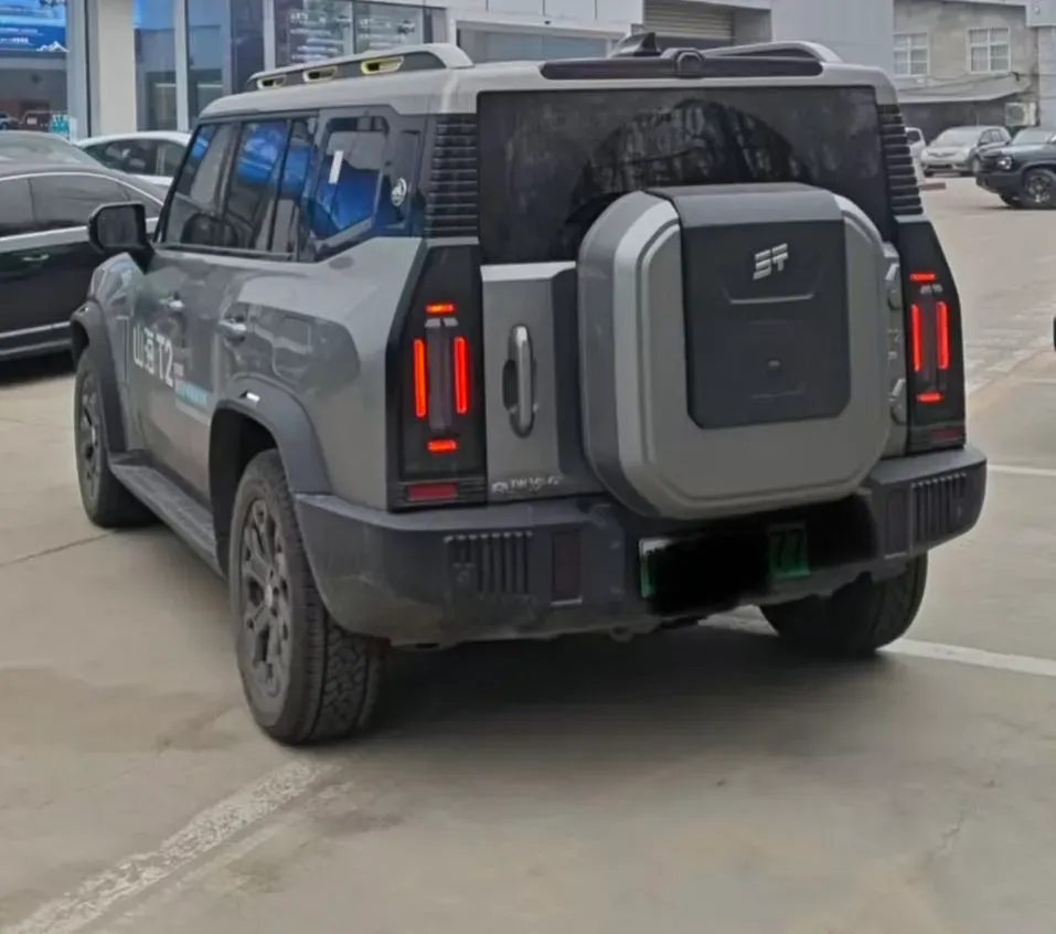 2024 Jetour ShanHai TravellerC-DM 1.5T 156HP L4 3DHT PHEV 43.24KWH,autocango,china used car exporter,china ev exporter,chinese used car exporter,chinese used ev exporter