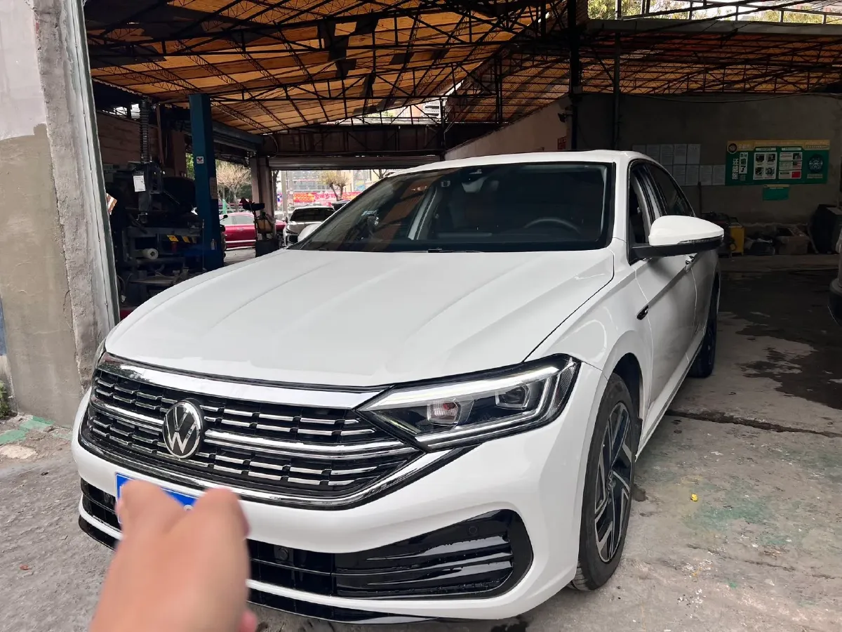 2023 Volkswagen Sagitar 1.4T 150HP L4 7DCT,autocango,china used car exporter,china ev exporter,chinese used car exporter,chinese used ev exporter
