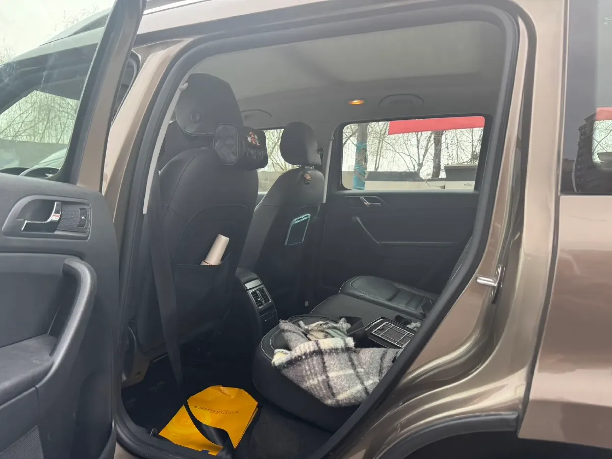 2017 Skoda Yeti 1.4T 150HP L4 7DCT,autocango,china used car exporter,china ev exporter,chinese used car exporter,chinese used ev exporter