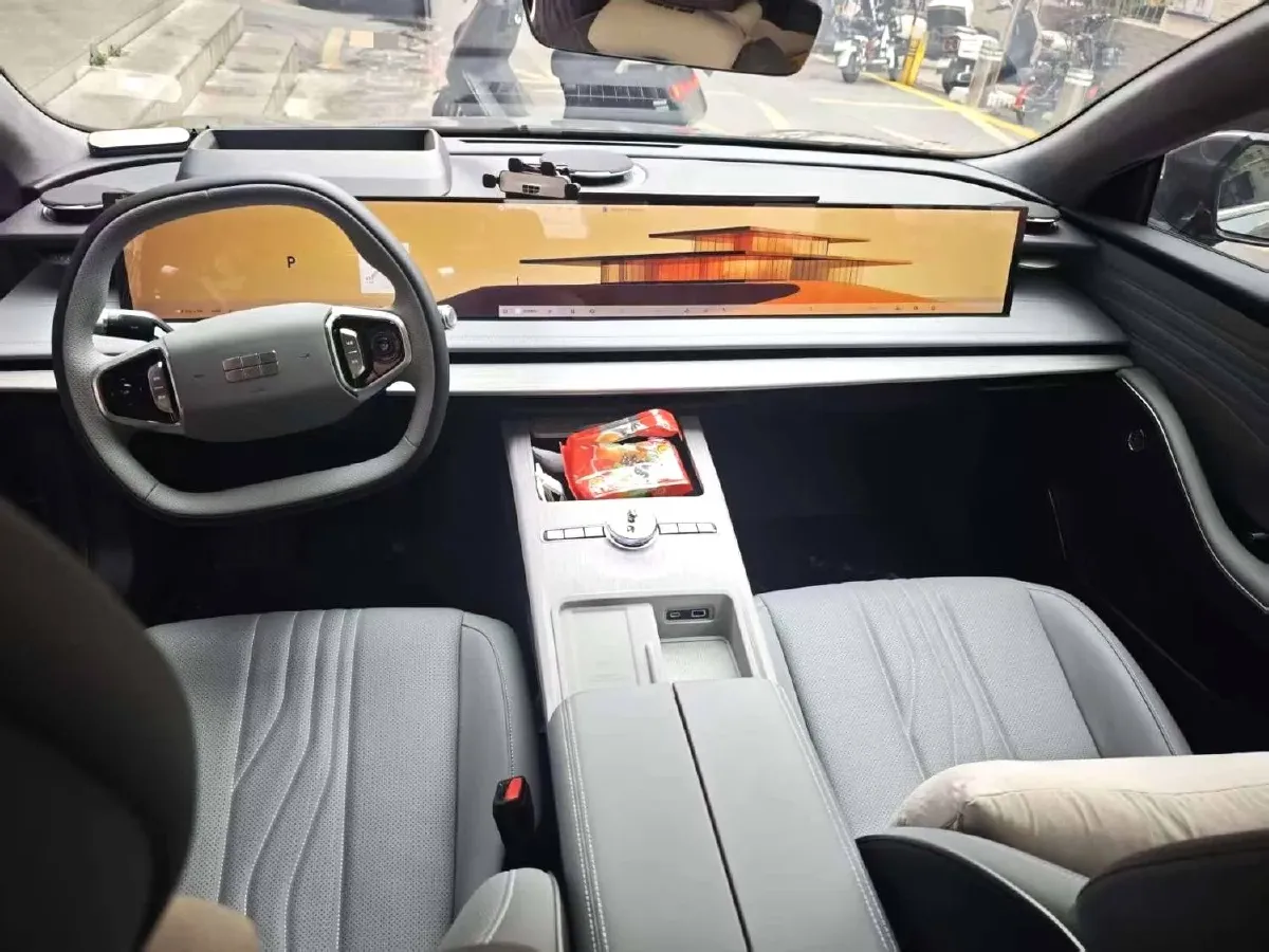 2024 Geely Galaxy E8 BEV 62KWH,autocango,china used car exporter,china ev exporter,chinese used car exporter,chinese used ev exporter