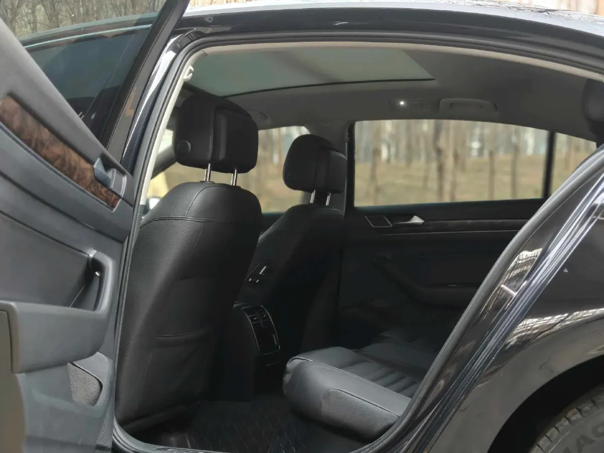 2019 Chevrolet Malibu XL 2.0T 241HP L4 9AT,autocango,china used car exporter,china ev exporter,chinese used car exporter,chinese used ev exporter