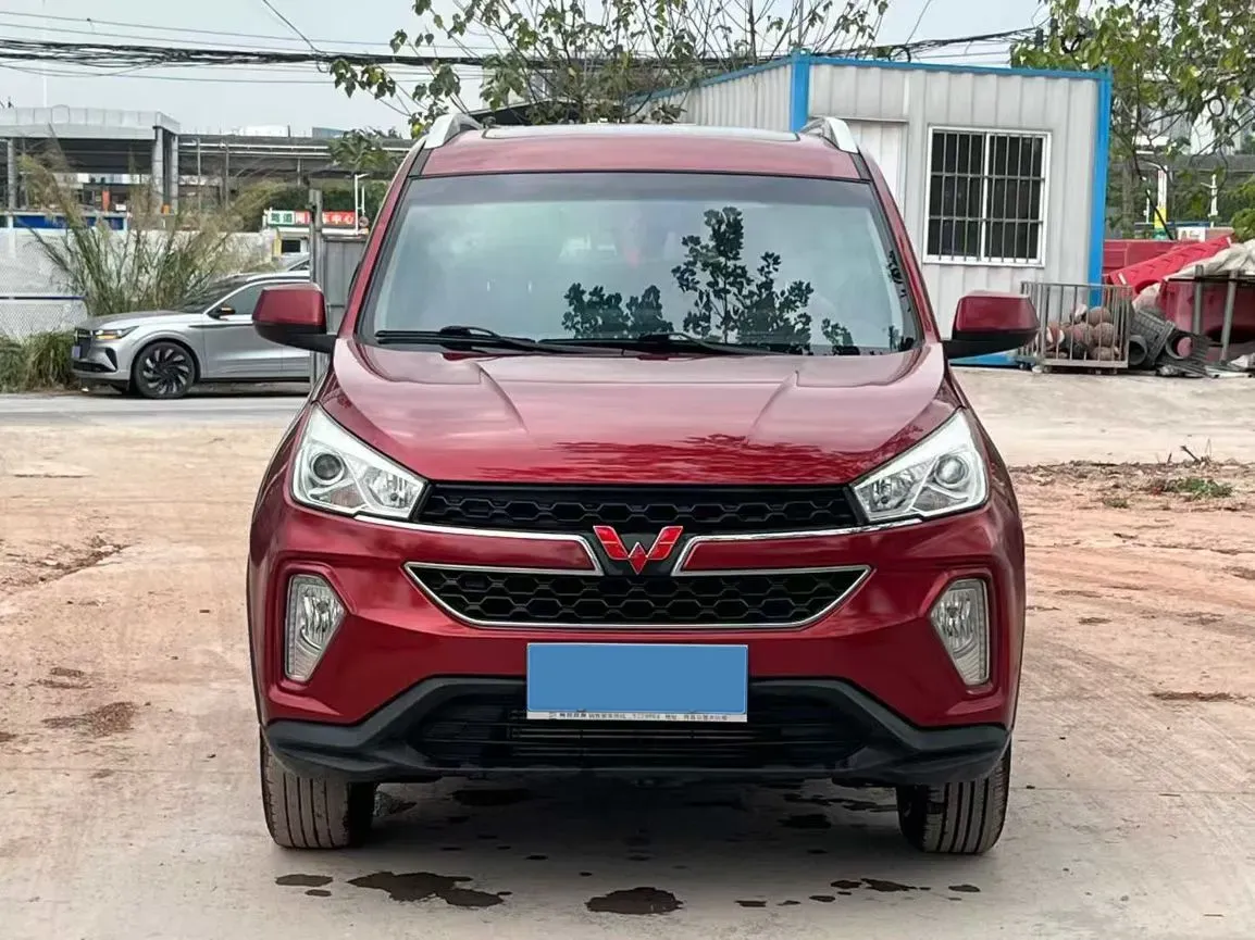 2018 WuLing HongGuang S3 1.5T 150HP L4 6MT,autocango,china used car exporter,china ev exporter,chinese used car exporter,chinese used ev exporter