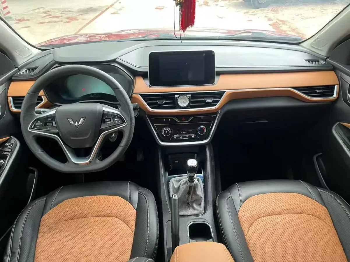 2018 WuLing HongGuang S3 1.5T 150HP L4 6MT,autocango,china used car exporter,china ev exporter,chinese used car exporter,chinese used ev exporter