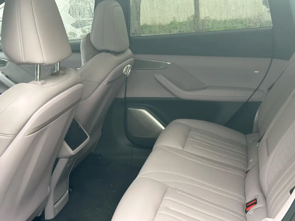 2025 ONVO L60 BEV,autocango,china used car exporter,china ev exporter,chinese used car exporter,chinese used ev exporter