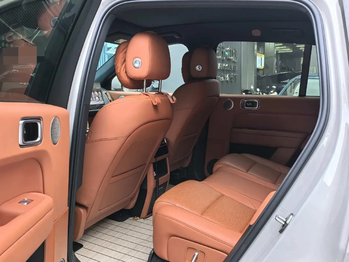 2024 Li L6 Range Extended 154HP L4 REEV 36.8KWH,autocango,china used car exporter,china ev exporter,chinese used car exporter,chinese used ev exporter