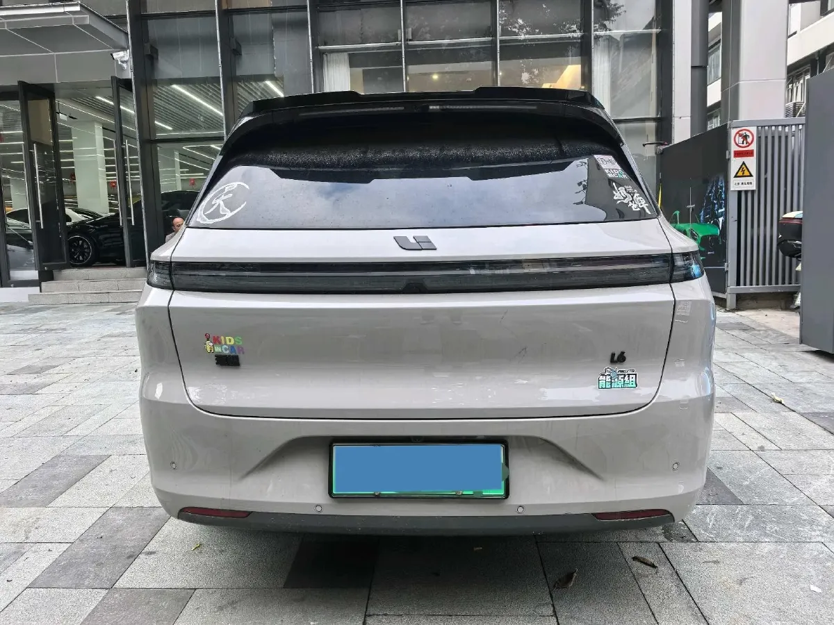 2024 Li L6 Range Extended 154HP L4 REEV 36.8KWH,autocango,china used car exporter,china ev exporter,chinese used car exporter,chinese used ev exporter