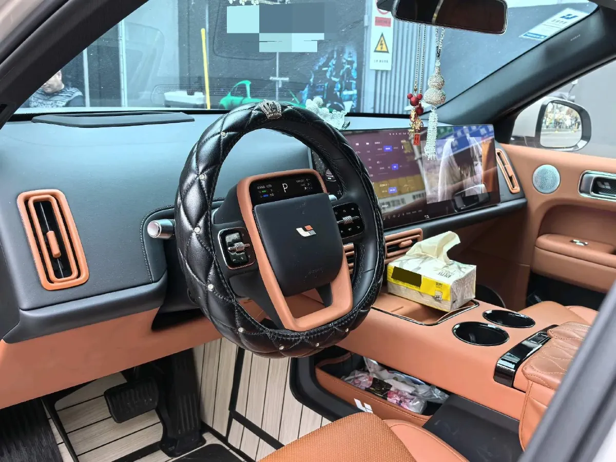 2024 Li L6 Range Extended 154HP L4 REEV 36.8KWH,autocango,china used car exporter,china ev exporter,chinese used car exporter,chinese used ev exporter