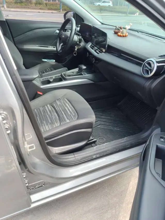 2023 Chevrolet Monza 1.5L 113HP L4 6DCT,autocango,china used car exporter,china ev exporter,chinese used car exporter,chinese used ev exporter