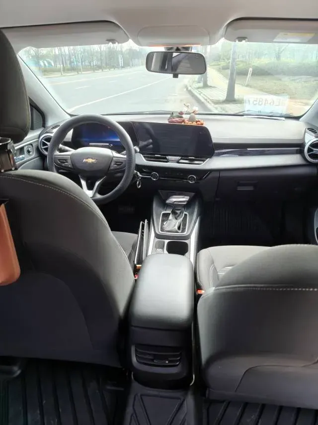 2023 Chevrolet Monza 1.5L 113HP L4 6DCT,autocango,china used car exporter,china ev exporter,chinese used car exporter,chinese used ev exporter