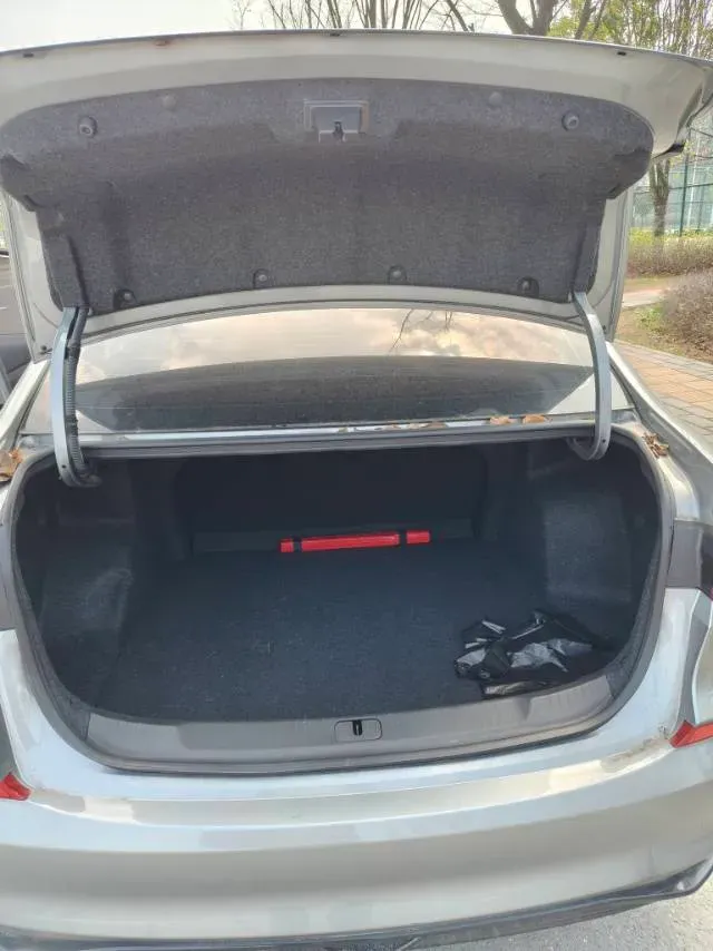 2023 Chevrolet Monza 1.5L 113HP L4 6DCT,autocango,china used car exporter,china ev exporter,chinese used car exporter,chinese used ev exporter