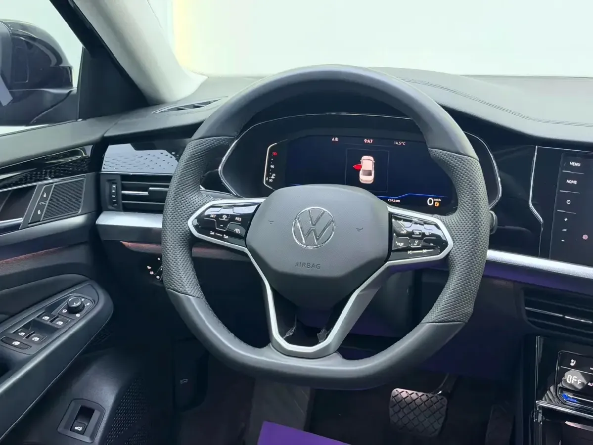 2024 Volkswagen Passat 2.0T 220HP L4 7DCT,autocango,china used car exporter,china ev exporter,chinese used car exporter,chinese used ev exporter