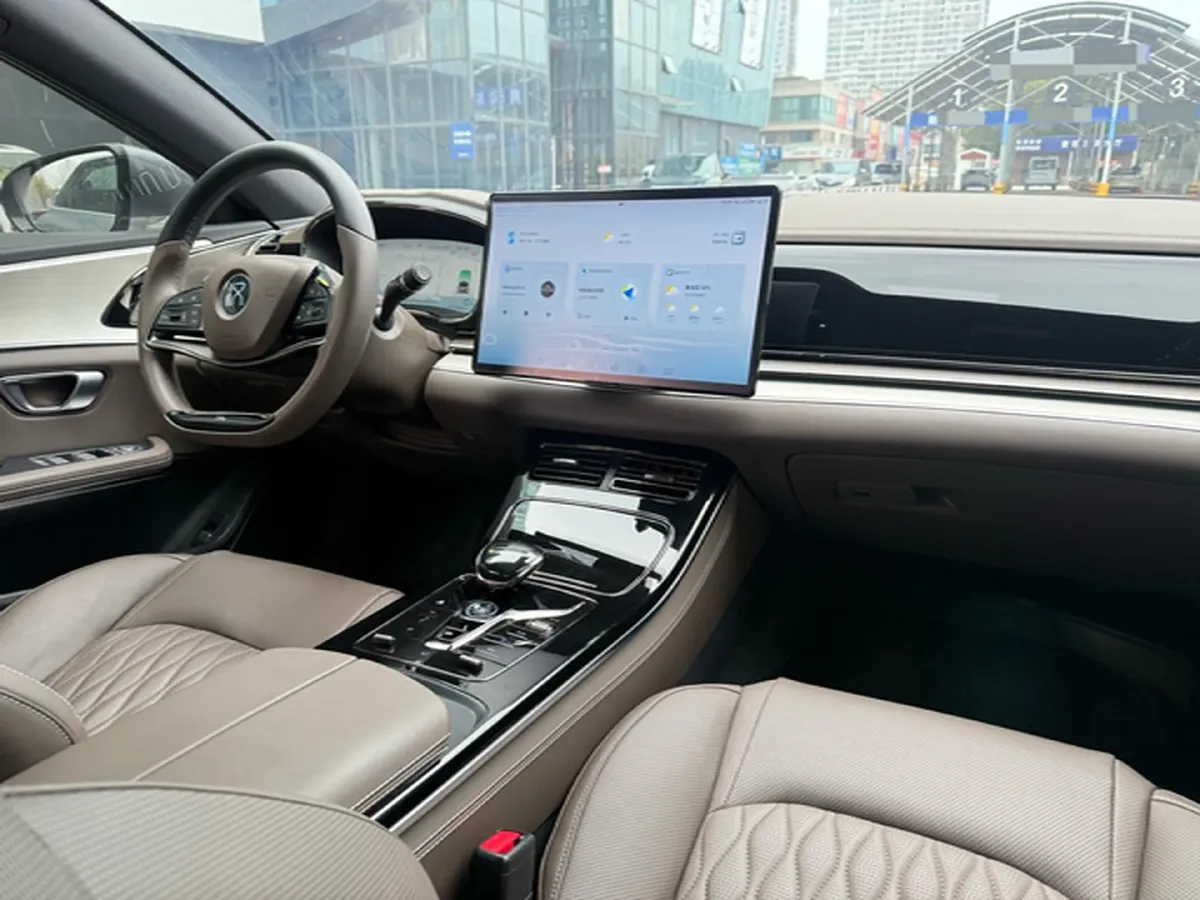 2023 BYD Han BEV 72KWH,autocango,china used car exporter,china ev exporter,chinese used car exporter,chinese used ev exporter