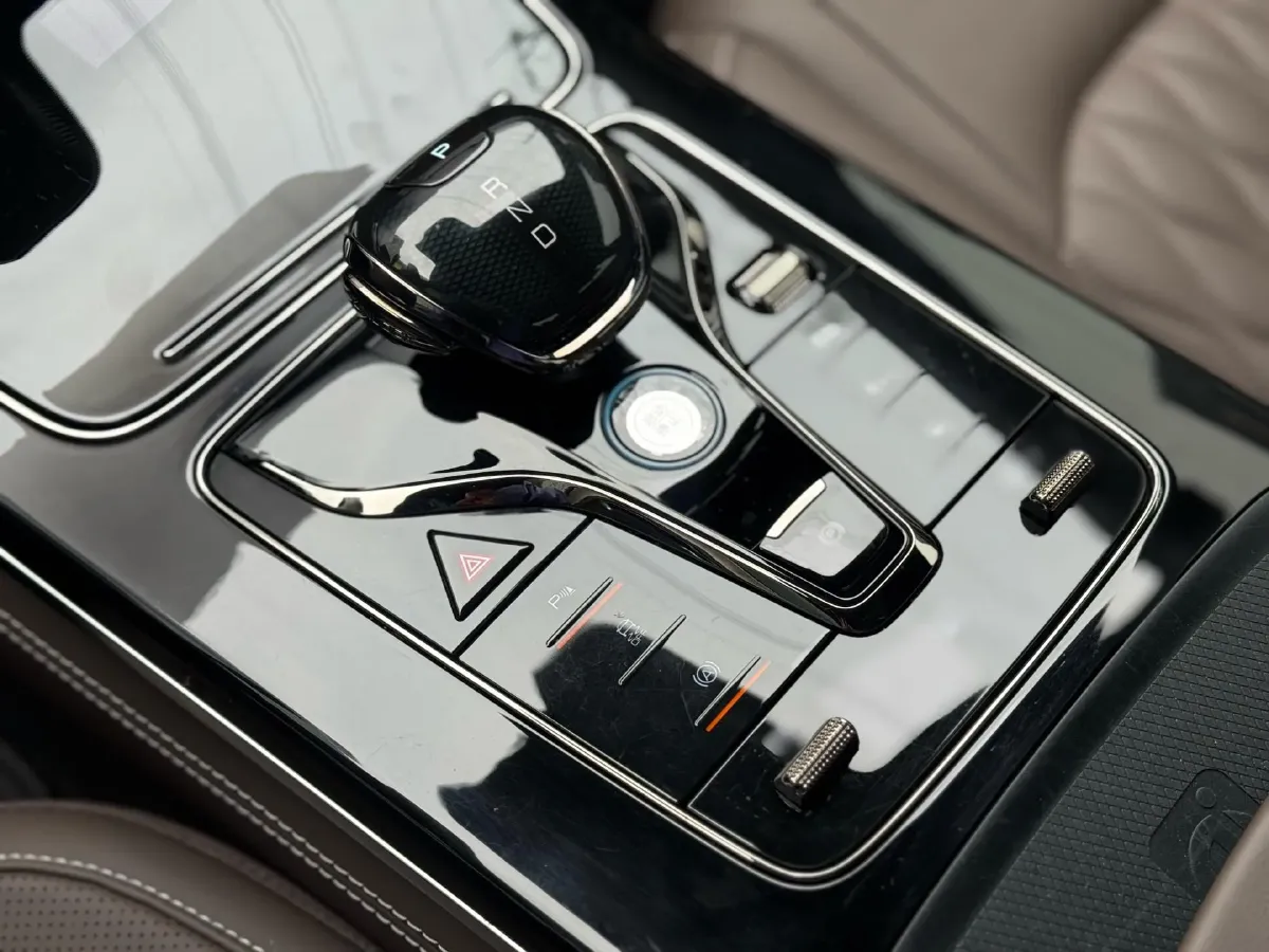 2023 BYD Han BEV 72KWH,autocango,china used car exporter,china ev exporter,chinese used car exporter,chinese used ev exporter