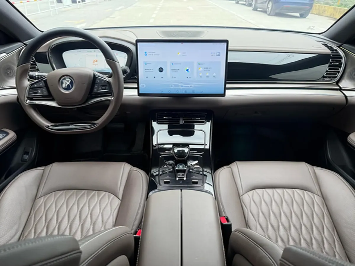 2023 BYD Han BEV 72KWH,autocango,china used car exporter,china ev exporter,chinese used car exporter,chinese used ev exporter