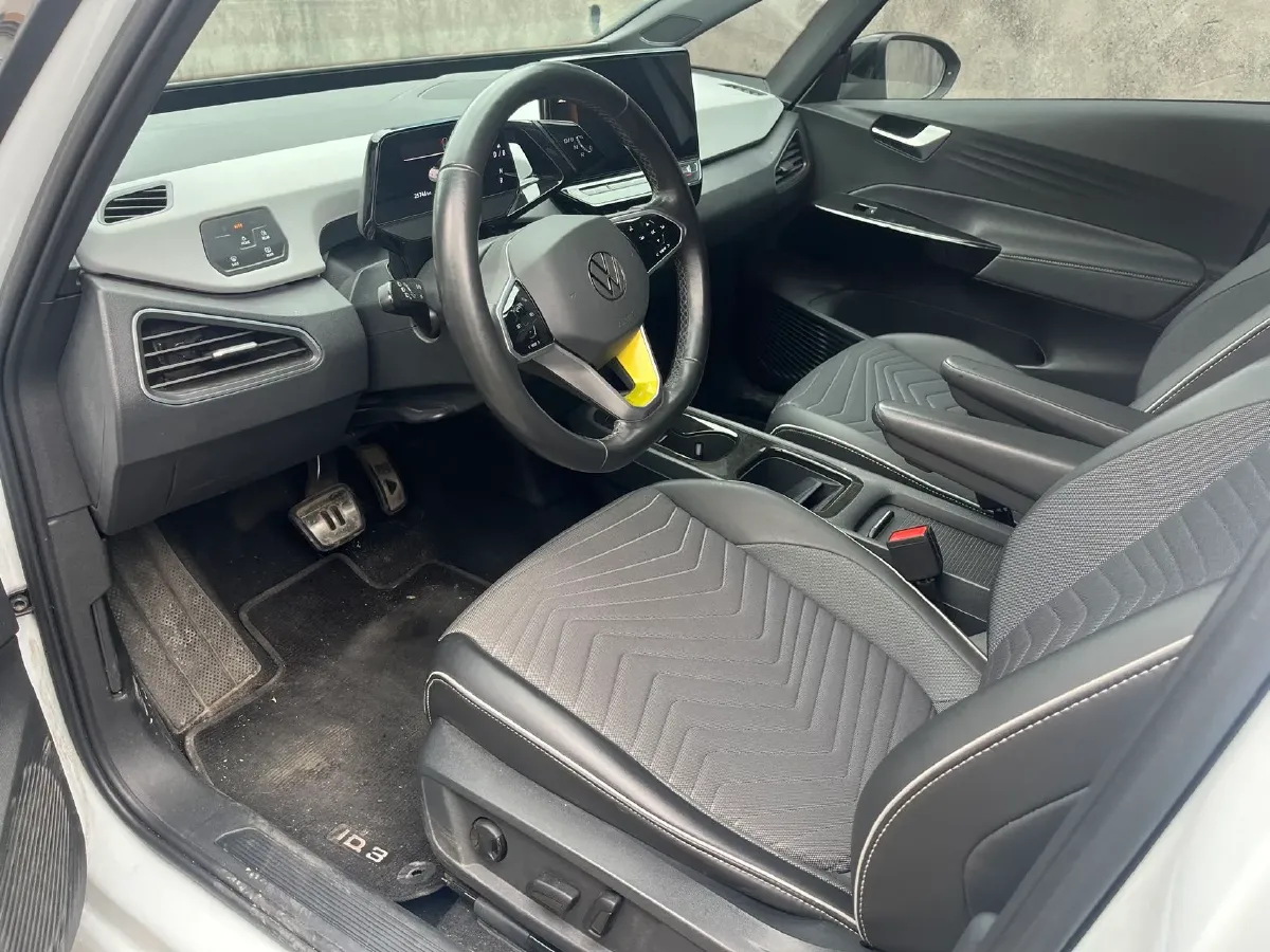 2023 Volkswagen ID.3 BEV 52.8KWH,autocango,china used car exporter,china ev exporter,chinese used car exporter,chinese used ev exporter