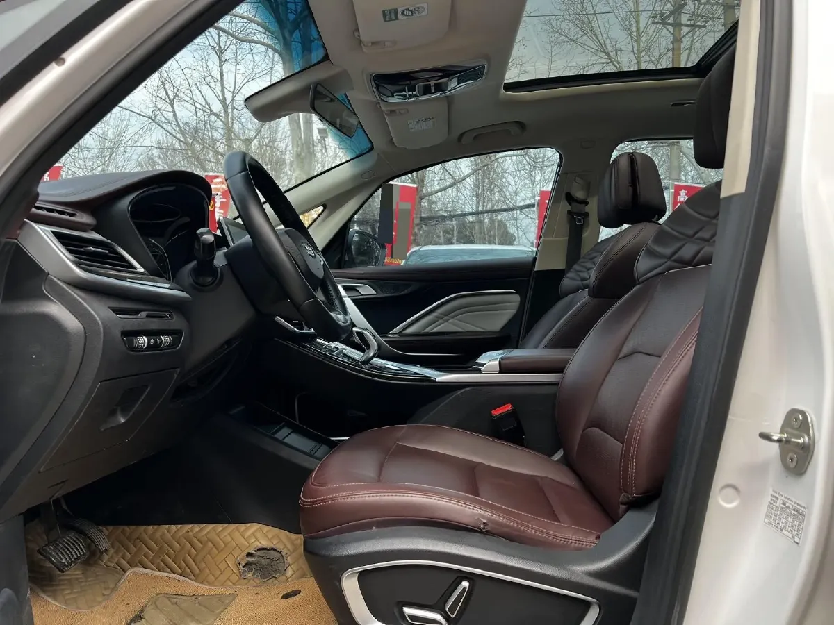 2022 Geely JiaJi 1.8T 184HP L4 7DCT,autocango,china used car exporter,china ev exporter,chinese used car exporter,chinese used ev exporter