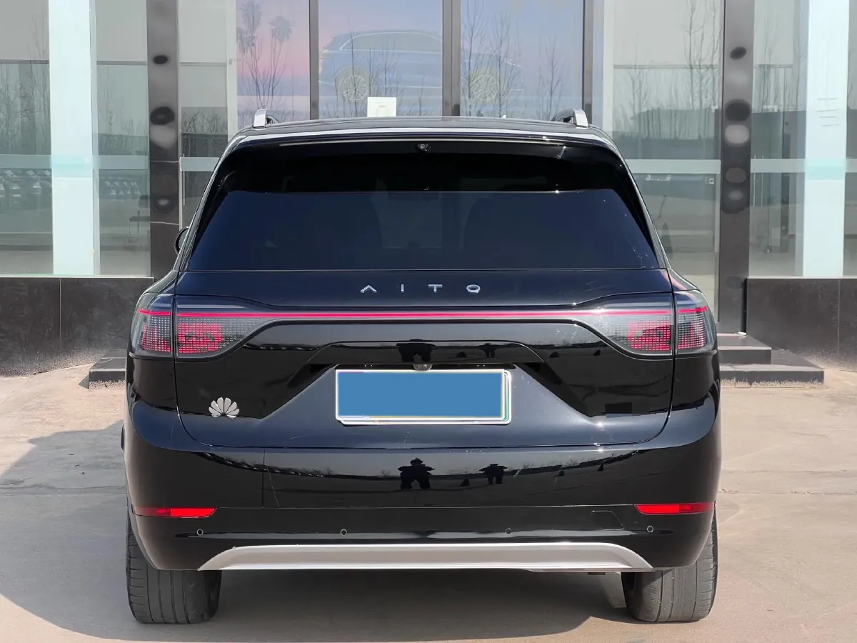 2024 AITO AITO M9 1.5T 152HP L4 REEV 42KWH,autocango,china used car exporter,china ev exporter,chinese used car exporter,chinese used ev exporter