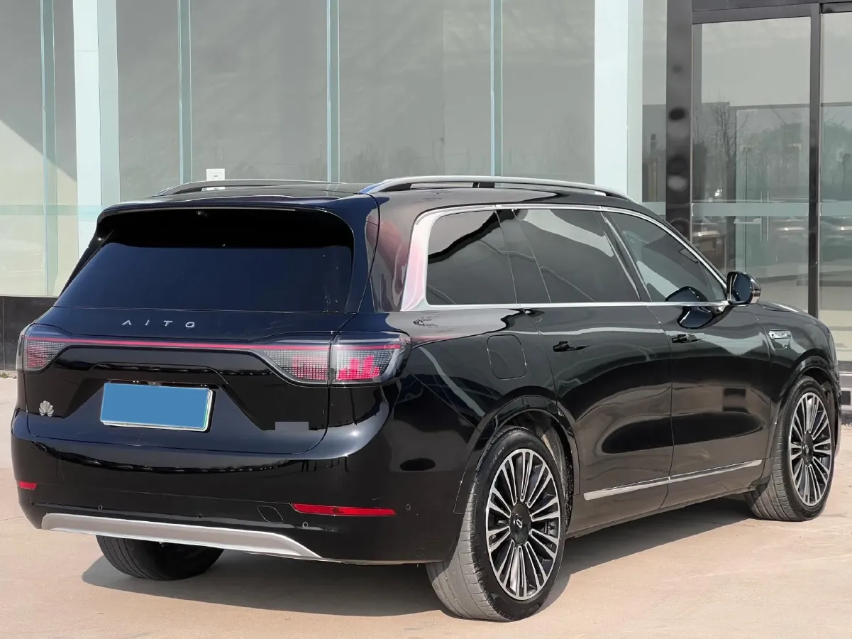 2024 AITO AITO M9 1.5T 152HP L4 REEV 42KWH,autocango,china used car exporter,china ev exporter,chinese used car exporter,chinese used ev exporter