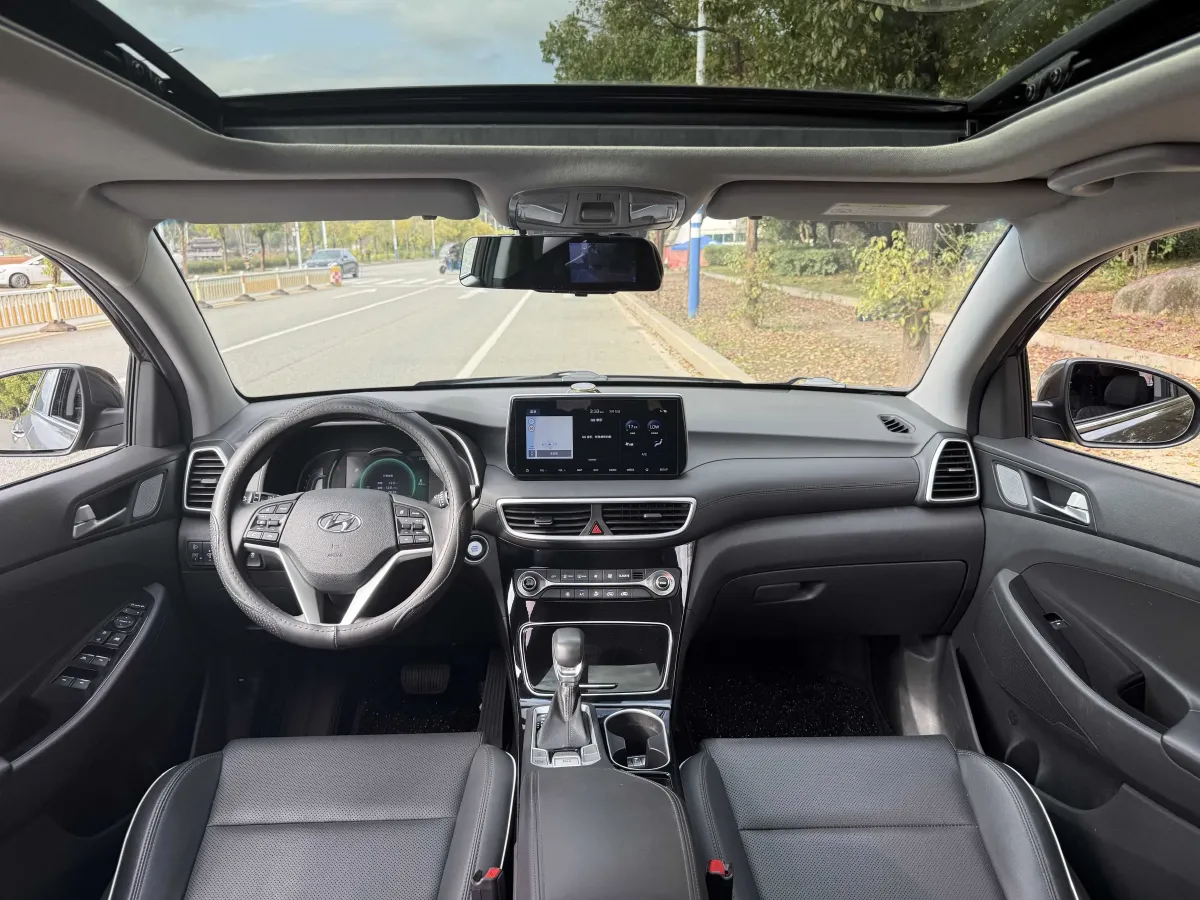 2019 Hyundai Tucson 1.6T 177HP L4 7DCT,autocango,china used car exporter,china ev exporter,chinese used car exporter,chinese used ev exporter