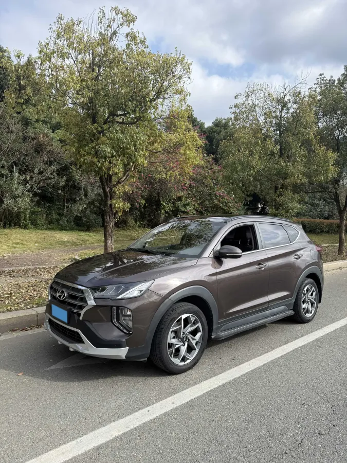 2019 Hyundai Tucson 1.6T 177HP L4 7DCT,autocango,china used car exporter,china ev exporter,chinese used car exporter,chinese used ev exporter