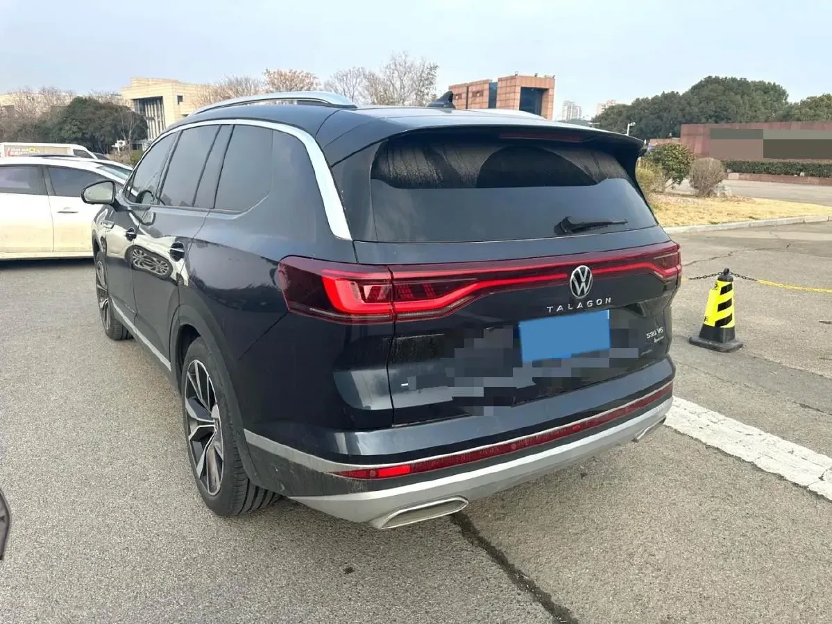 2023 Volkswagen Talagon 2.5T 299HP V6 7DCT,autocango,china used car exporter,china ev exporter,chinese used car exporter,chinese used ev exporter