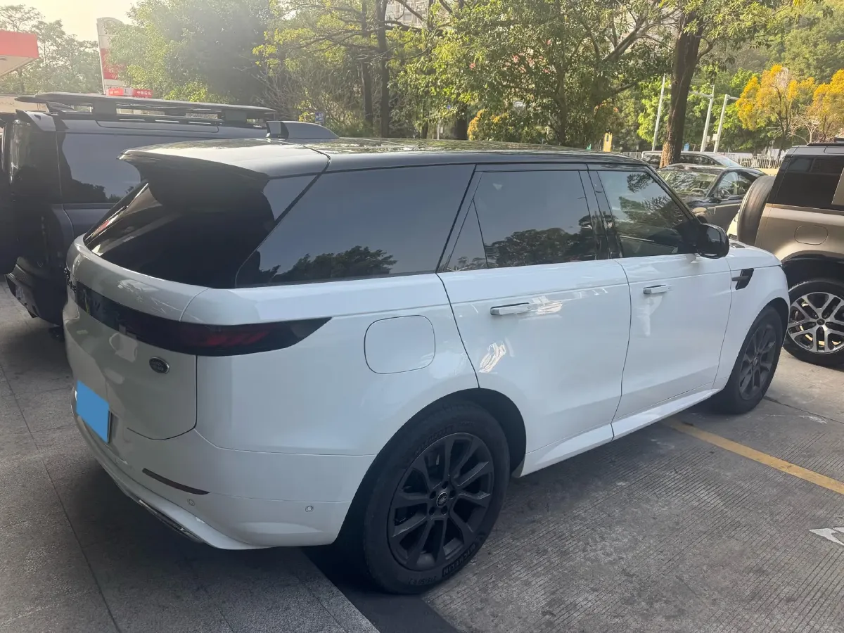 2023 Land Rover Range Rover Sport 3.0T 400HP L6 8AT,autocango,china used car exporter,china ev exporter,chinese used car exporter,chinese used ev exporter