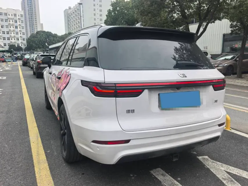 2020 Li ONE Range Extended 131HP REEV 40.5KWH,autocango,china used car exporter,china ev exporter,chinese used car exporter,chinese used ev exporter