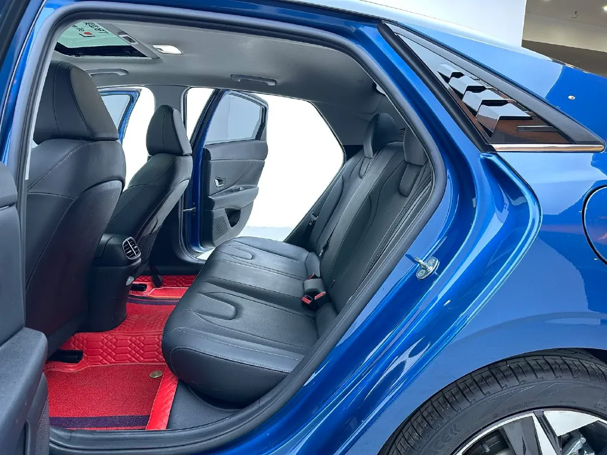 2022 Hyundai Elantra 1.5L 115HP L4 CVT,autocango,china used car exporter,china ev exporter,chinese used car exporter,chinese used ev exporter