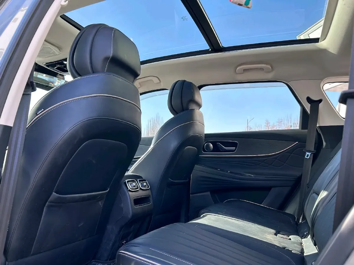 2023 Chery Tiggo 9 2.0T 261HP L4 7DCT,autocango,china used car exporter,china ev exporter,chinese used car exporter,chinese used ev exporter