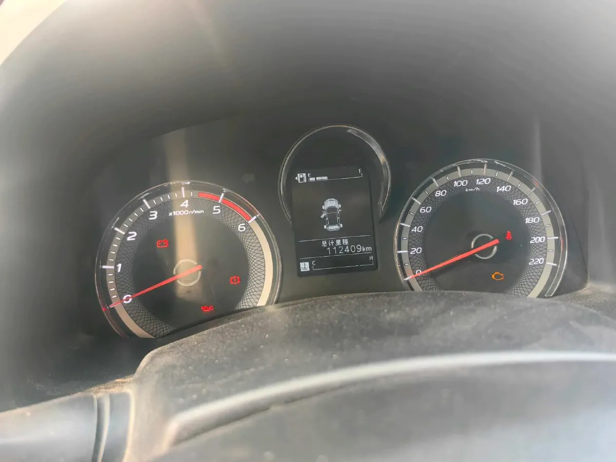 2022 Isuzu RE-MAX Jim 2.8T 120HP L4 5MT,autocango,china used car exporter,china ev exporter,chinese used car exporter,chinese used ev exporter