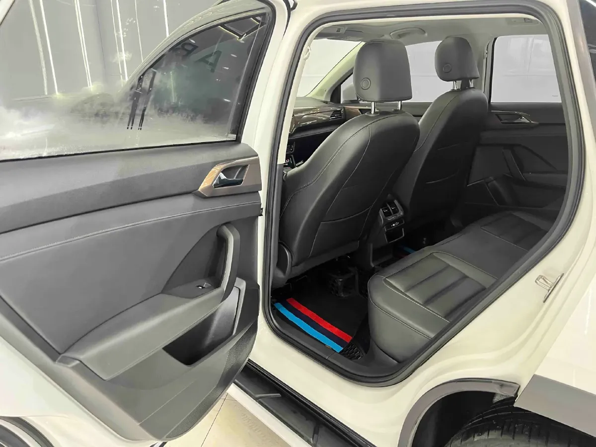 2022 Volkswagen Tharu 1.4T 150HP L4 7DCT,autocango,china used car exporter,china ev exporter,chinese used car exporter,chinese used ev exporter