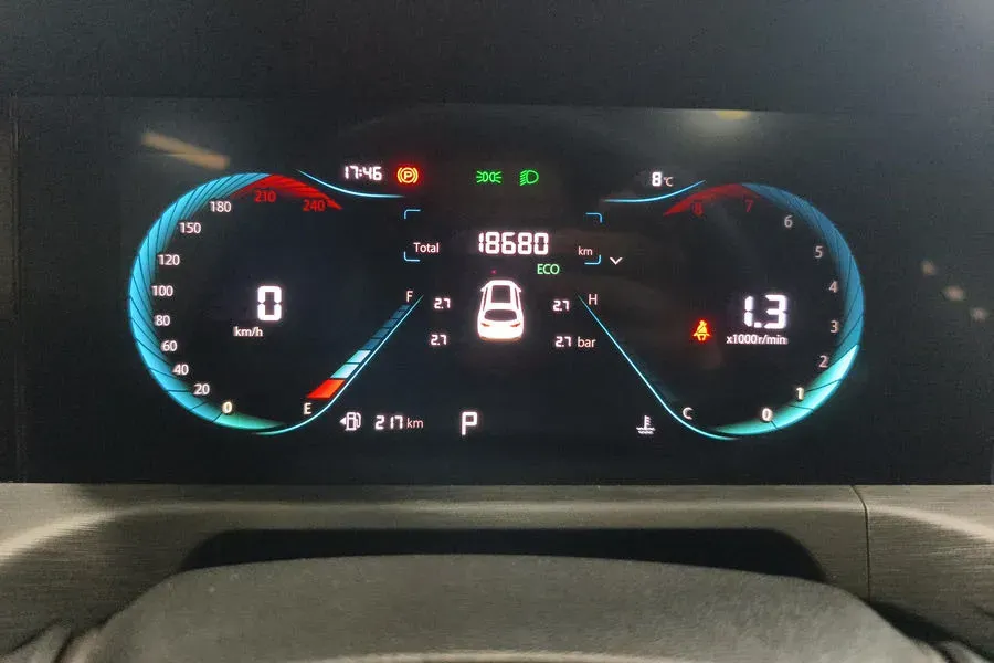 2023 ChangAn CS35 Plus 1.4T 160HP L4 7DCT,autocango,china used car exporter,china ev exporter,chinese used car exporter,chinese used ev exporter