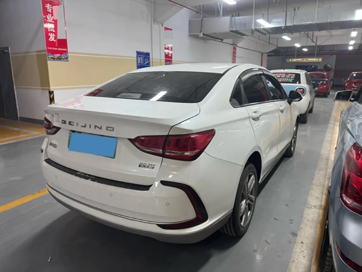 2022 Bestune B70 2.0T 224HP L4 6AT,autocango,china used car exporter,china ev exporter,chinese used car exporter,chinese used ev exporter