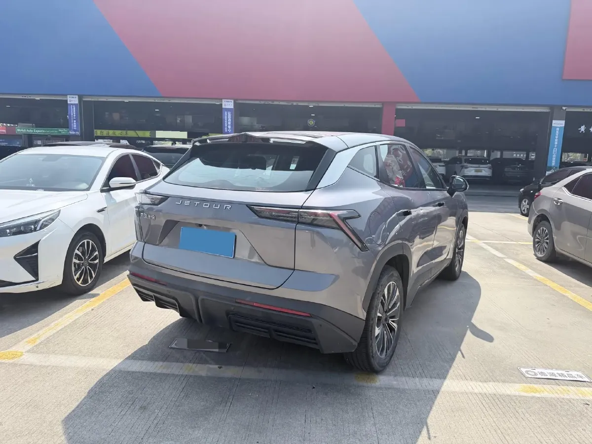 2022 Jetour DASHING 1.6T 197HP L4 7DCT,autocango,china used car exporter,china ev exporter,chinese used car exporter,chinese used ev exporter
