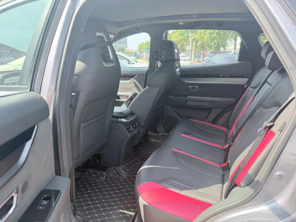 2022 Jetour DASHING 1.6T 197HP L4 7DCT,autocango,china used car exporter,china ev exporter,chinese used car exporter,chinese used ev exporter