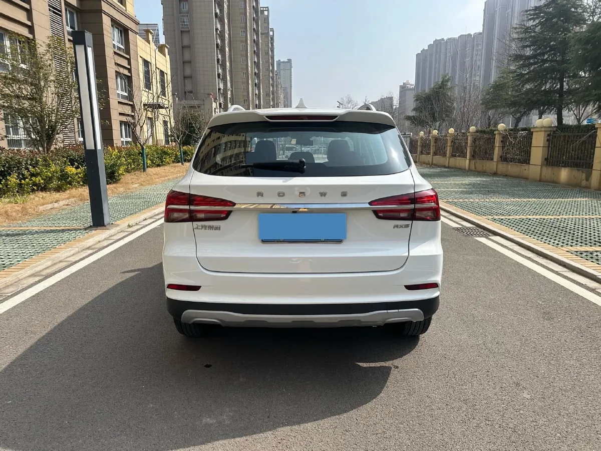 2022 Roewe RX5 1.5T 181HP L4 6MT,autocango,china used car exporter,china ev exporter,chinese used car exporter,chinese used ev exporter