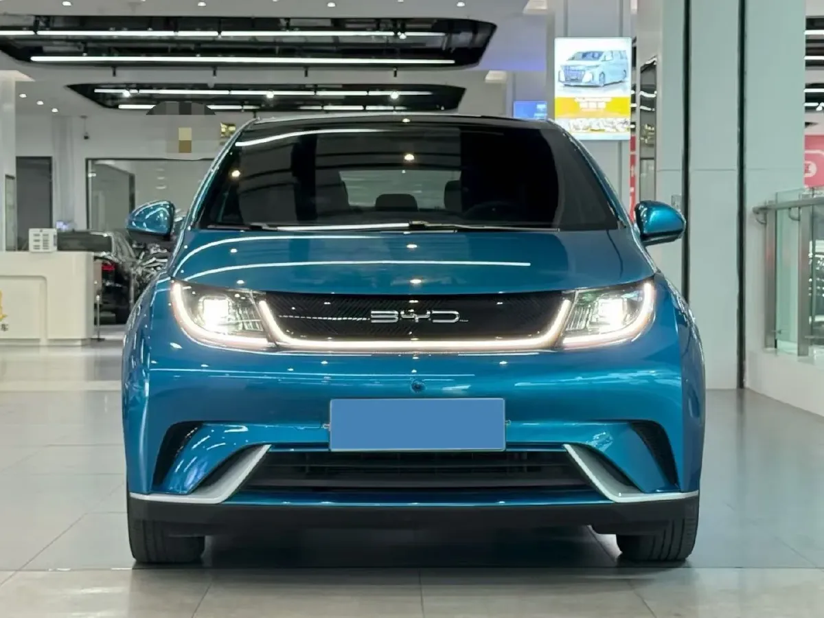 2021 Ford Escort 1.5L 122HP L3 6AT,autocango,china used car exporter,china ev exporter,chinese used car exporter,chinese used ev exporter