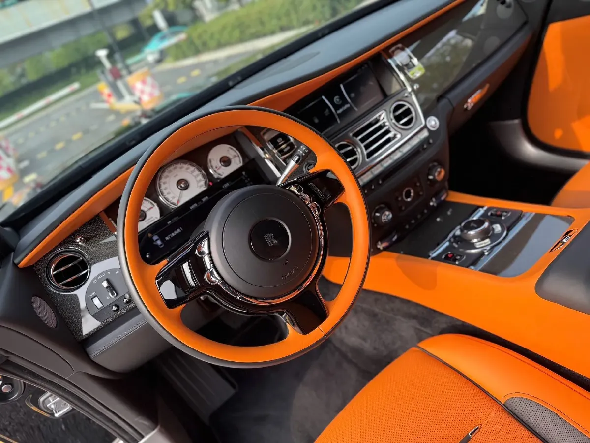 2018 Rolls-Royce Wraith 6.6T 632HP V12 8AT,autocango,china used car exporter,china ev exporter,chinese used car exporter,chinese used ev exporter