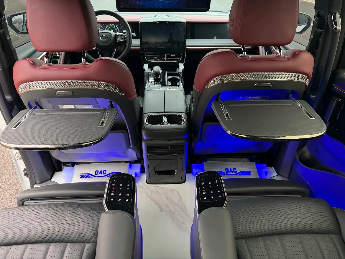 2024 GAC Trumpchi M8 2.0T 252HP L4 8AT,autocango,china used car exporter,china ev exporter,chinese used car exporter,chinese used ev exporter