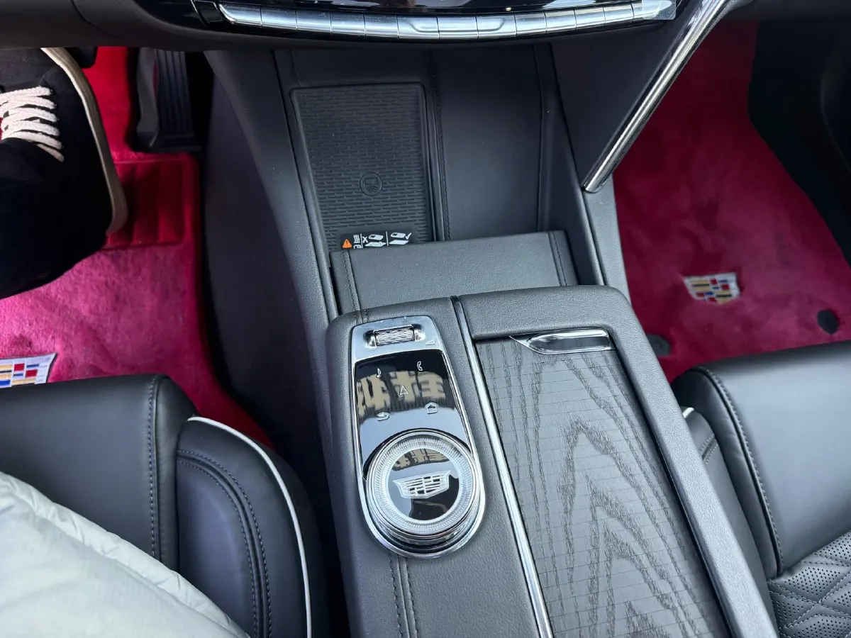 2023 Cadillac CT6 2.0T 237HP L4 10AT,autocango,china used car exporter,china ev exporter,chinese used car exporter,chinese used ev exporter