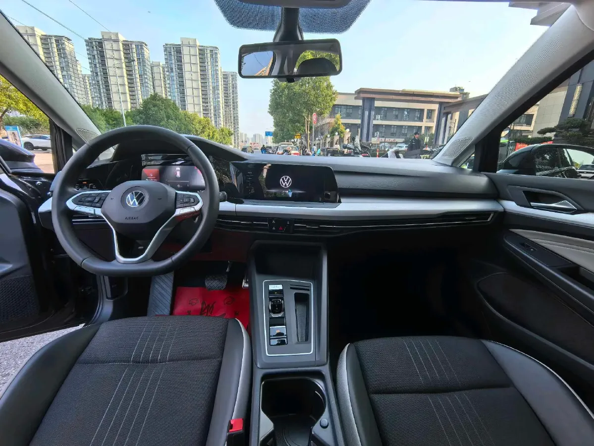 2023 Volkswagen Golf 1.4T 150HP L4 7DCT,autocango,china used car exporter,china ev exporter,chinese used car exporter,chinese used ev exporter
