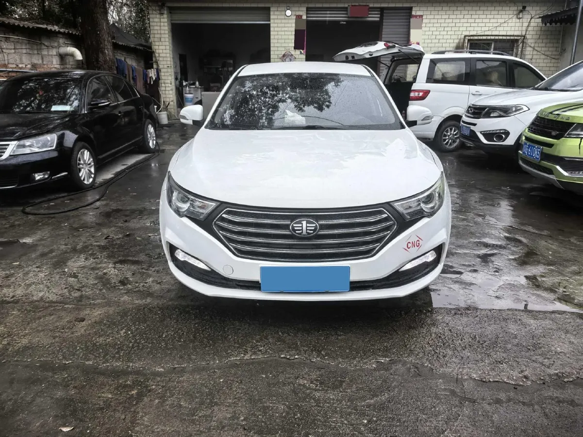 2018 Bestune B30 1.6L 109HP L4 5MT,autocango,china used car exporter,china ev exporter,chinese used car exporter,chinese used ev exporter