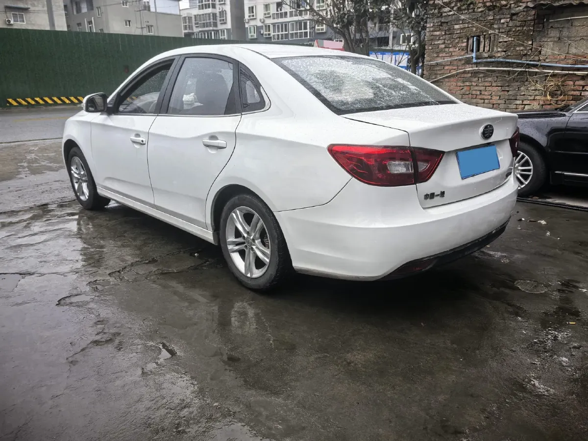 2018 Bestune B30 1.6L 109HP L4 5MT,autocango,china used car exporter,china ev exporter,chinese used car exporter,chinese used ev exporter