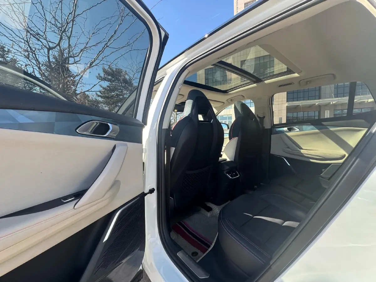 2020 LYNK&CO 06 1.5T 177HP L3 7DCT,autocango,china used car exporter,china ev exporter,chinese used car exporter,chinese used ev exporter