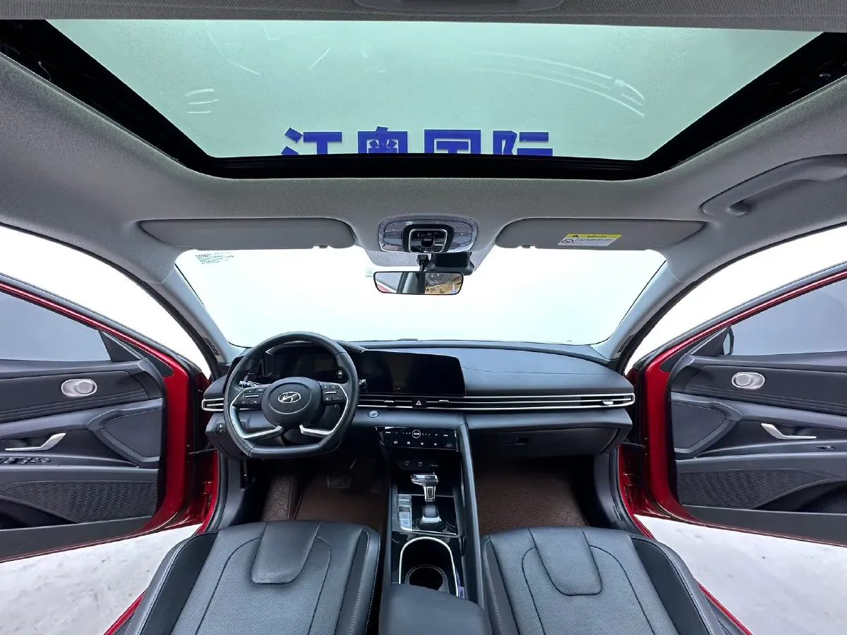 2021 Hyundai Elantra 1.5L 115HP L4 CVT,autocango,china used car exporter,china ev exporter,chinese used car exporter,chinese used ev exporter