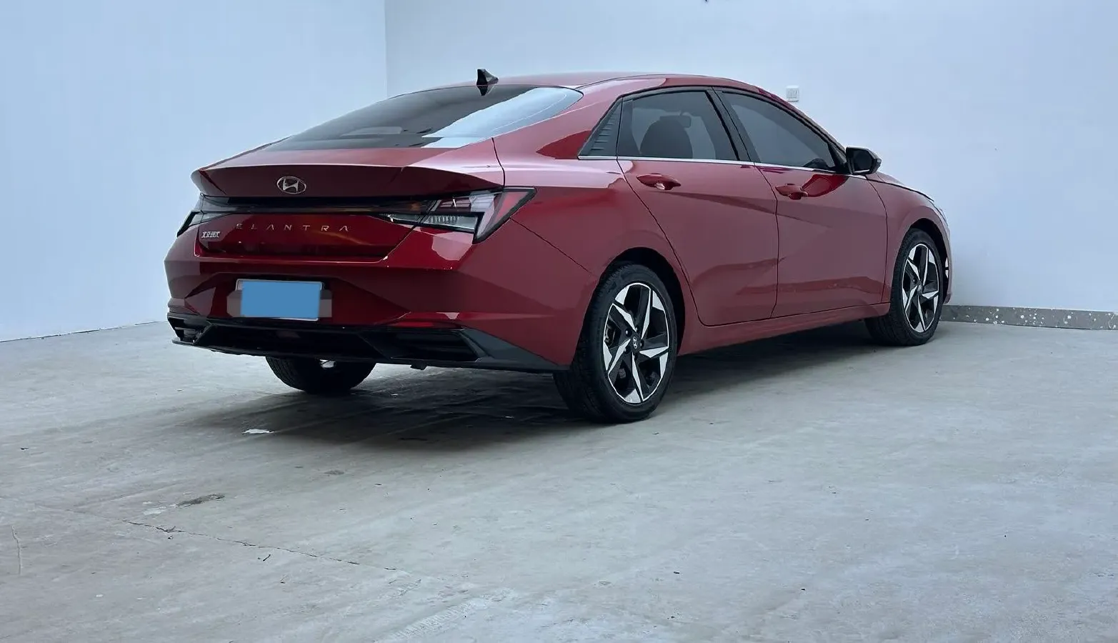 2021 Hyundai Elantra 1.5L 115HP L4 CVT,autocango,china used car exporter,china ev exporter,chinese used car exporter,chinese used ev exporter