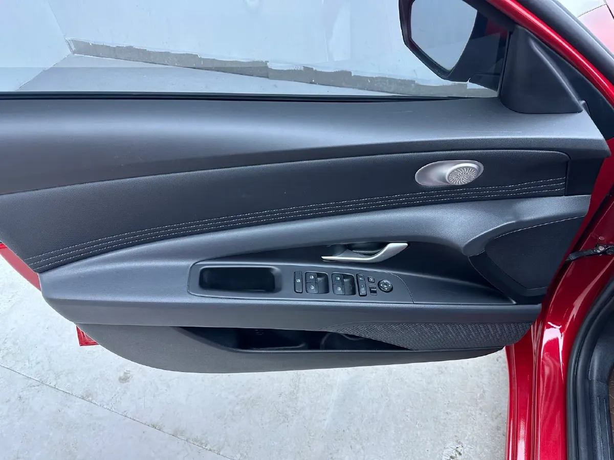 2021 Hyundai Elantra 1.5L 115HP L4 CVT,autocango,china used car exporter,china ev exporter,chinese used car exporter,chinese used ev exporter